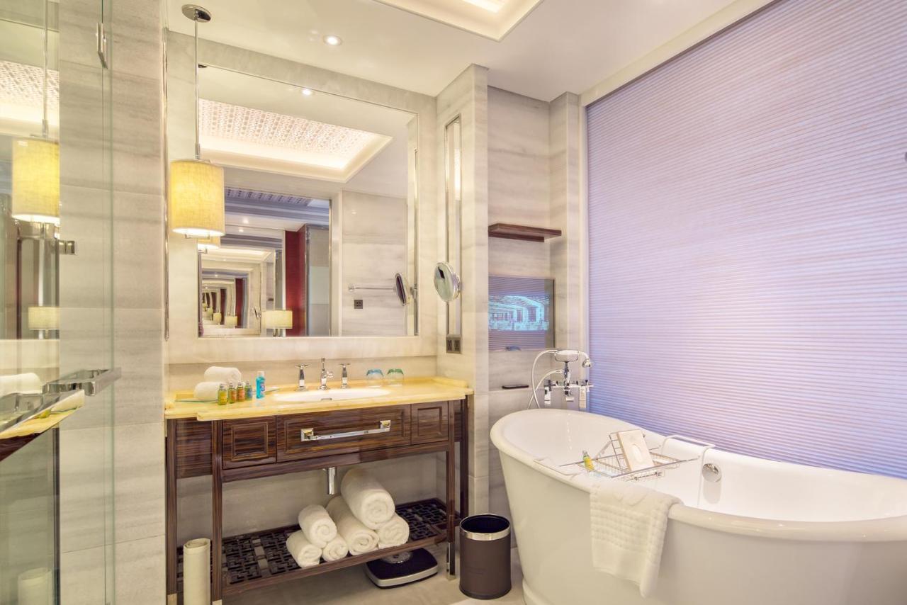 Grand Bay Hotel Beijing Jinpoluo Eksteriør bilde