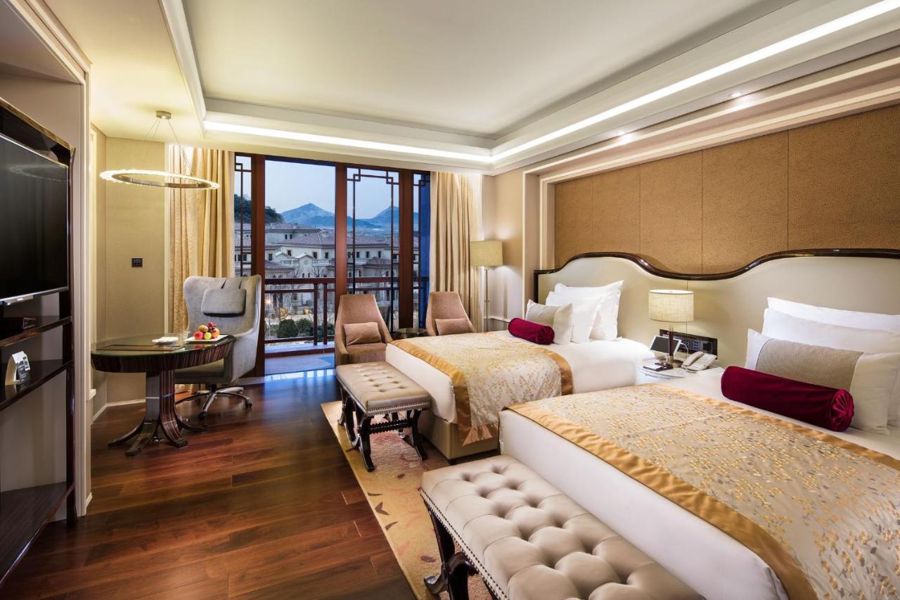Grand Bay Hotel Beijing Jinpoluo Eksteriør bilde